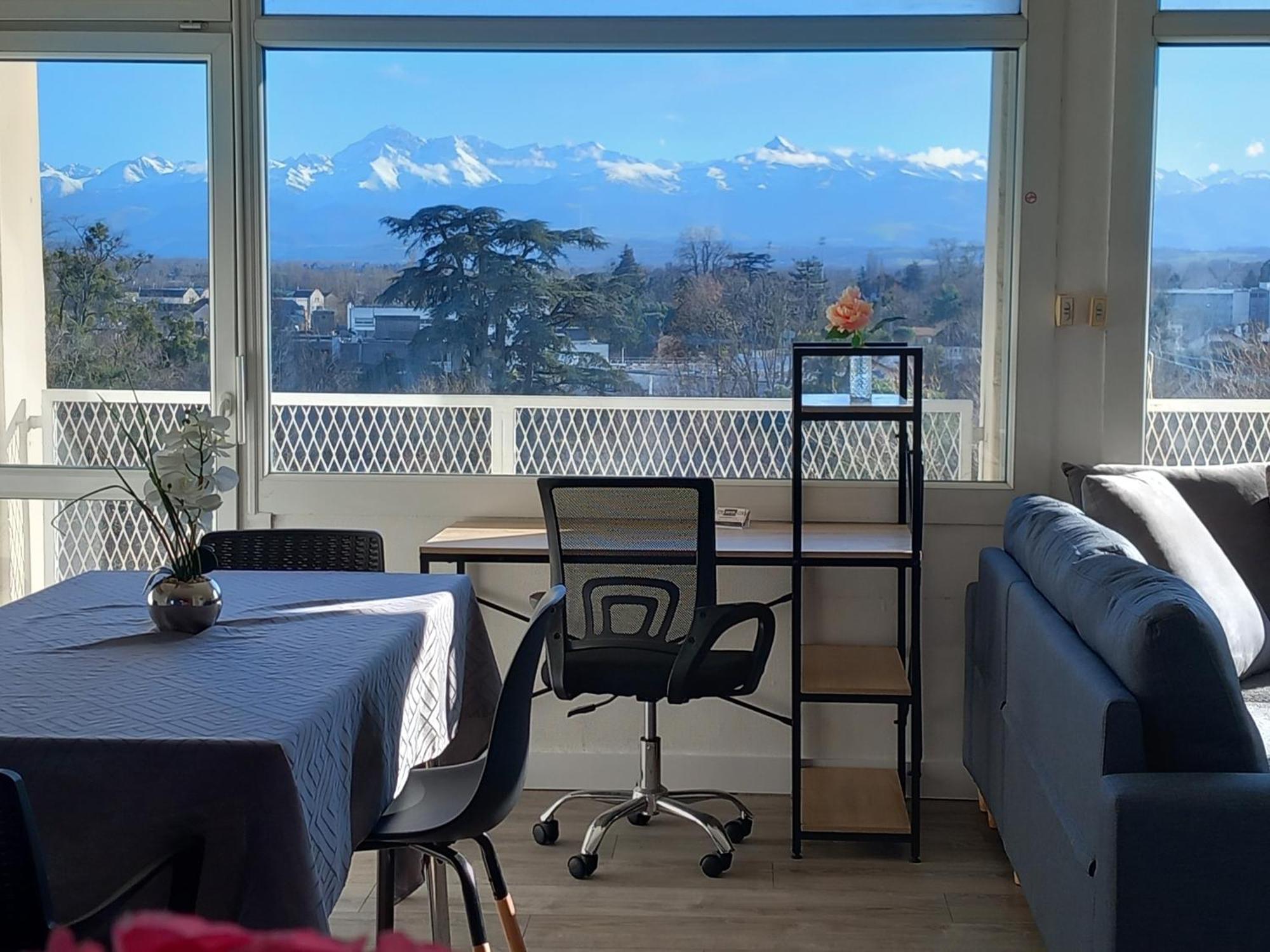 塔布Cap Sud - 53M2- Vue Pyrenees- Hypercentre-Wifi Fibre -Nouvelle Literie公寓 外观 照片